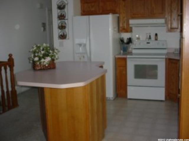 1162 W 1640 N, Clinton, UT 84015 — photo 4
