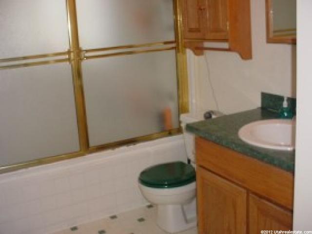 1162 W 1640 N, Clinton, UT 84015 — photo 6