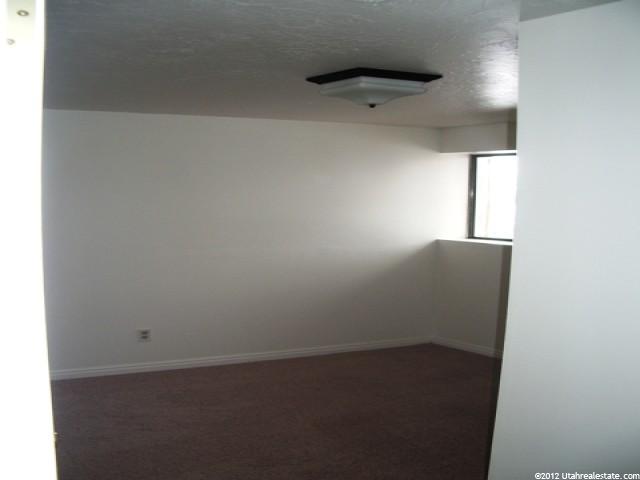 5694 S 3925 W, Roy, UT 84067 — photo 10
