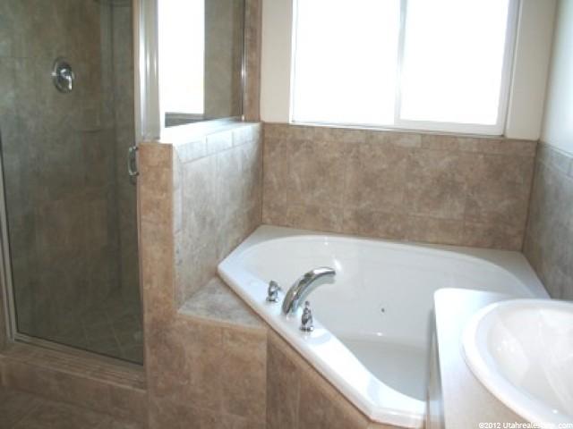 1843 S 2150 W, Syracuse, UT 84075 — photo 8