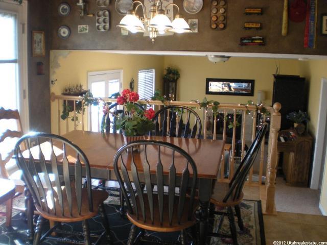 563 W 2350 N, Layton, UT 84041 — photo 4