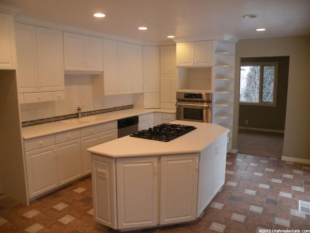 1347 E Canyon Park Rd S, Bountiful, UT 84010 — photo 3