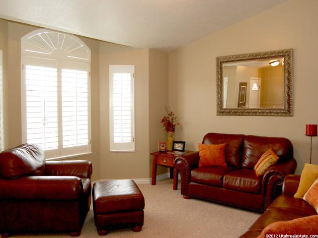 1638 N 2340 W, Clinton, UT 84015 — photo 2