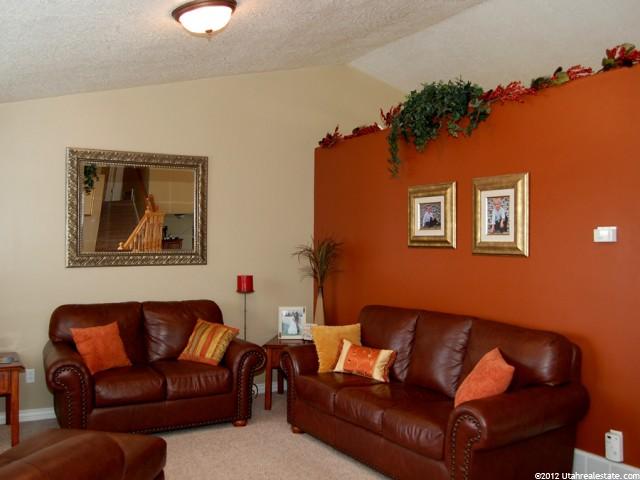 1638 N 2340 W, Clinton, UT 84015 — photo 3