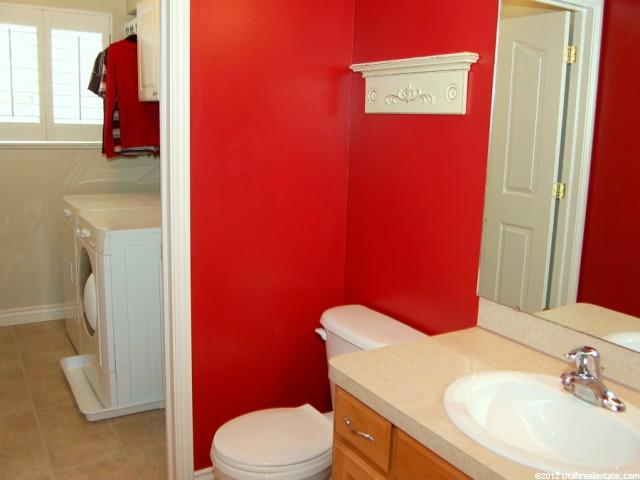1638 N 2340 W, Clinton, UT 84015 — photo 10