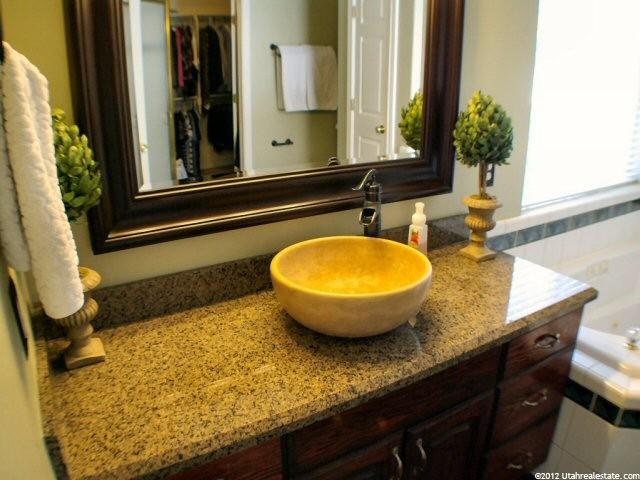 893 E Eaglewood Dr N, North Salt Lake, UT 84054 — photo 11