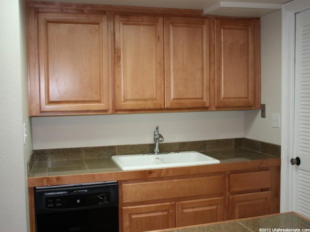 503 E Tonalea Dr. Dr, Murray, UT 84107 — photo 6