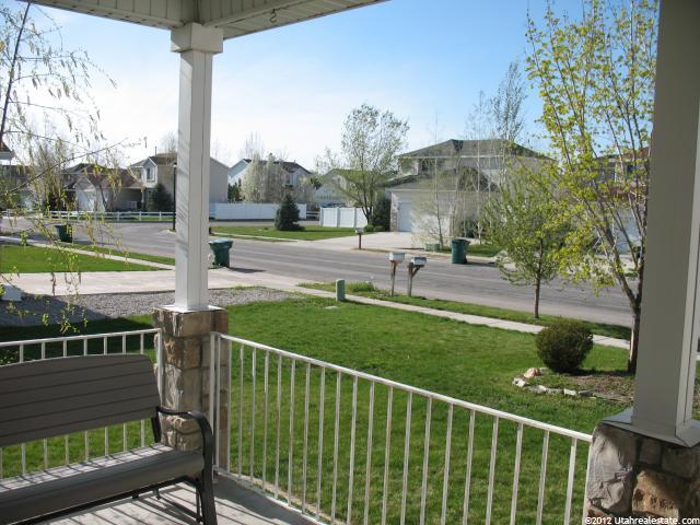 190 E 1325 N, Layton, UT 84041 — photo 3