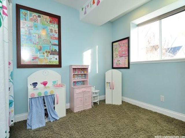 1055 W 350 S, Layton, UT 84041 — photo 9