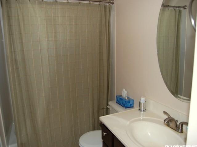 2079 N Sunset Dr, Layton, UT 84041 — photo 4