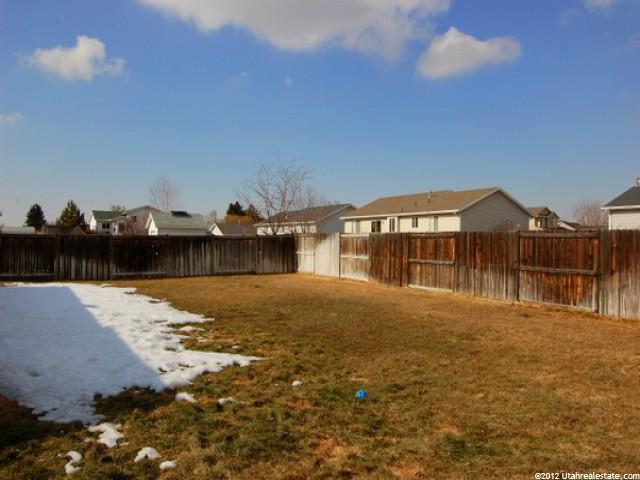 598 W 375 N, Clearfield, UT 84015 — photo 3