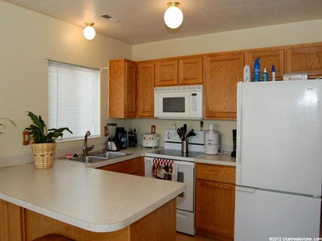 598 W 375 N, Clearfield, UT 84015 — photo 6