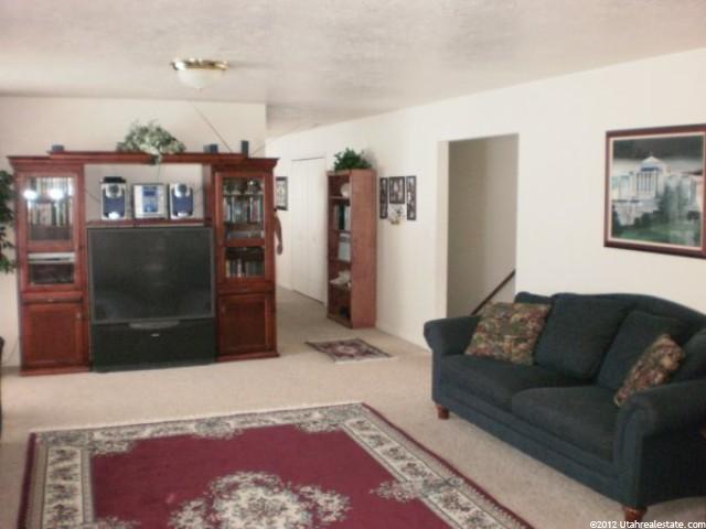 8708 S 200 E, Paradise, UT 84328 — photo 4