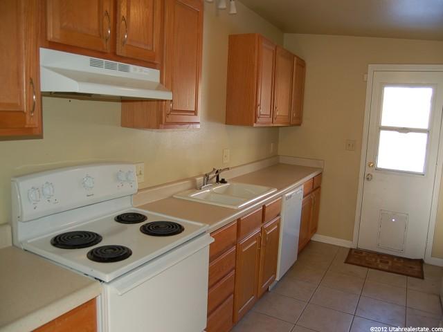 660 E 750 N, Ogden, UT 84404 — photo 4