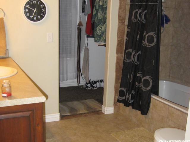 877 S 490 E, Nephi, UT 84648 — photo 8