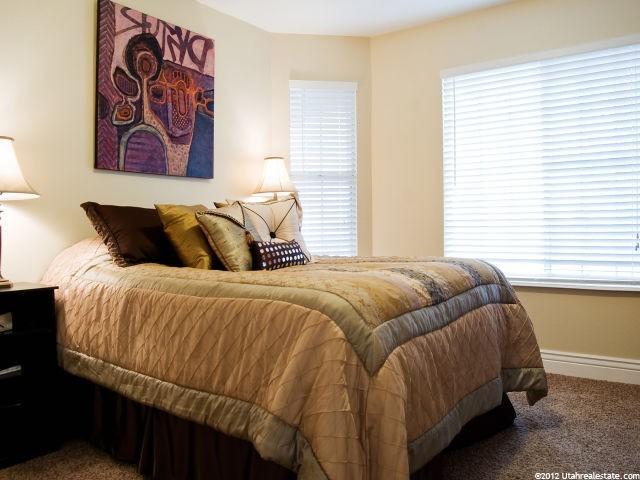 2095 S Main St #9, Bountiful, UT 84010 — photo 2