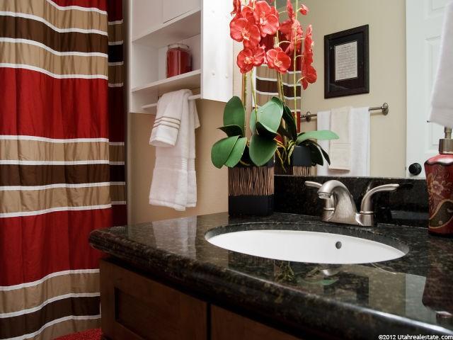 2095 S Main St #9, Bountiful, UT 84010 — photo 5