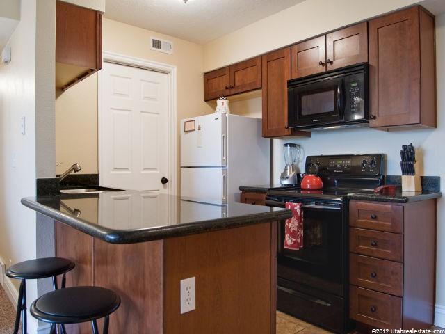 2095 S Main St #9, Bountiful, UT 84010 — photo 6