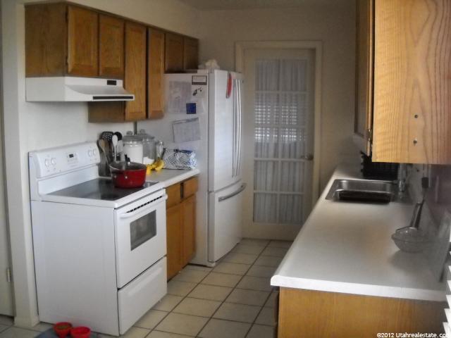 326 E 30 N, Grantsville, UT 84029 — photo 4