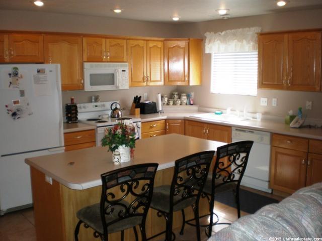 76 S 2180 E, St. George, UT 84790 — photo 3