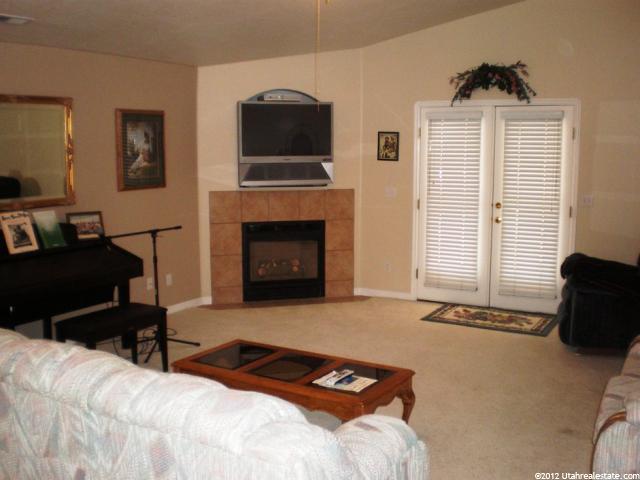 76 S 2180 E, St. George, UT 84790 — photo 4