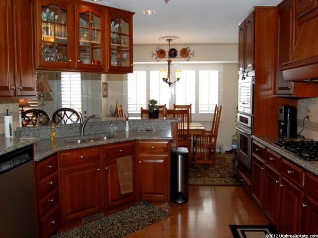 1021 E 5285 S, South Ogden, UT 84403 — photo 4