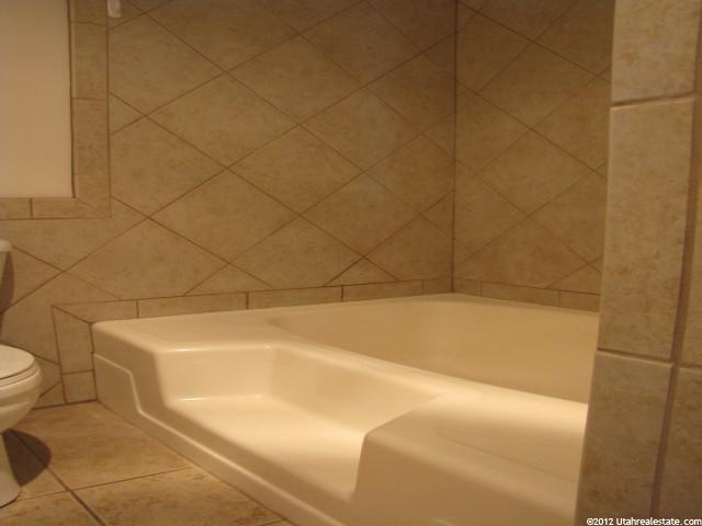 870 S 1625 E #D, Davis County, UT 84015 — photo 6