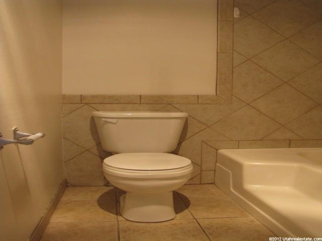 870 S 1625 E #D, Davis County, UT 84015 — photo 7