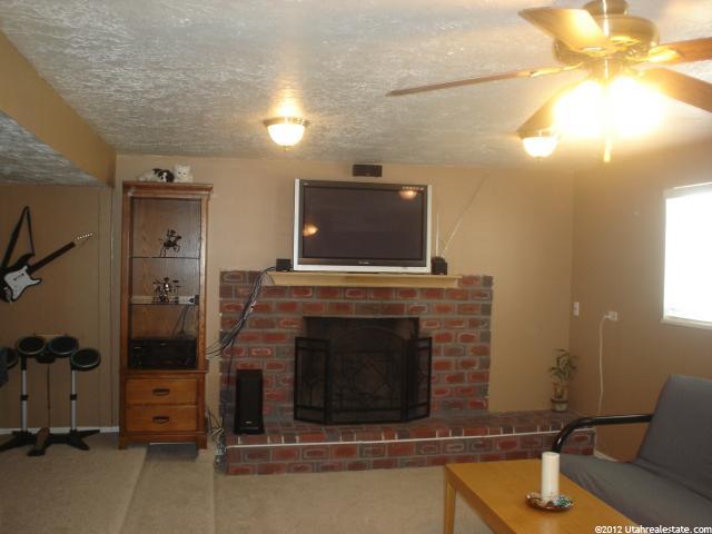 1389 S David Cir, Syracuse, UT 84075 — photo 7