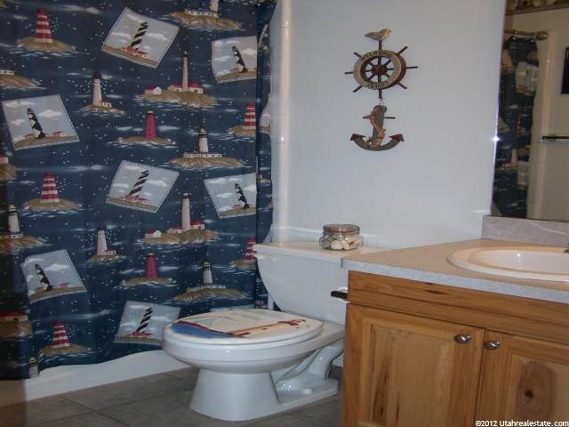 1678 N 2140 W, Clinton, UT 84015 — photo 7