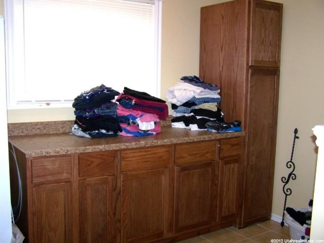 1678 N 2140 W, Clinton, UT 84015 — photo 8