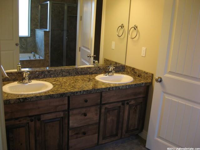4748 S 1550 E, Ogden, UT 84403 — photo 7