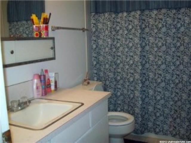 1175 S 1000 E #F-19, Clearfield, UT 84015 — photo 11