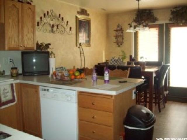 2421 N 400 E #M-3, North Ogden, UT 84414 — photo 2