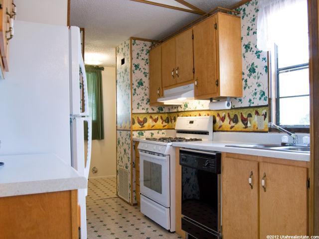 370 Broadmoor Ave, Ogden, UT 84404 — photo 8