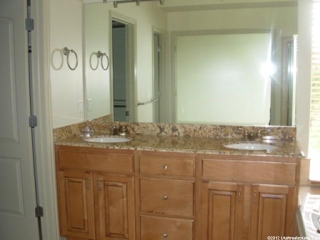 1092 E Benchview Dr, Ogden, UT 84404 — photo 6