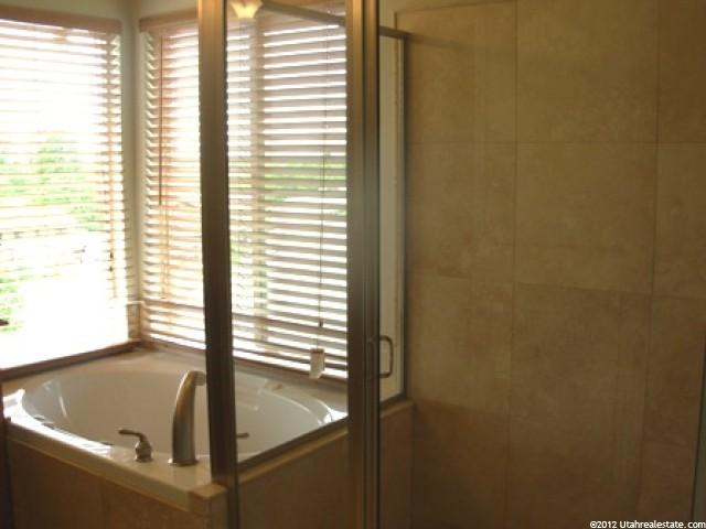 1092 E Benchview Dr, Ogden, UT 84404 — photo 7