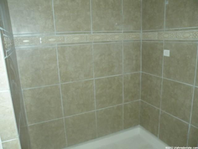 207 S 200 W, Tremonton, UT 84337 — photo 8