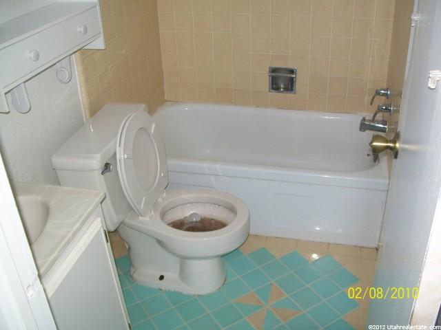 154 S 400 E, Vernal, UT 84078 — photo 5