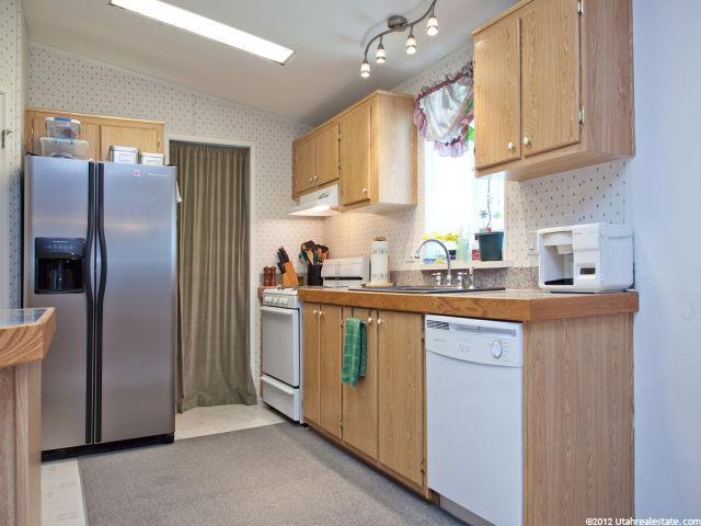305 Harriger Way, Layton, UT 84041 — photo 7