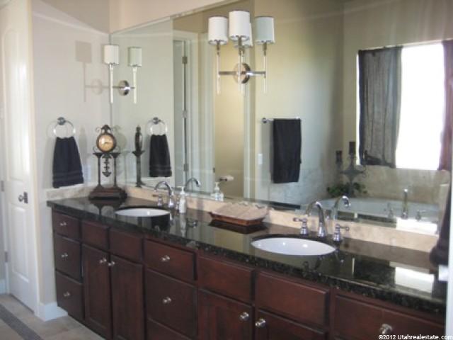 388 Paddock Ln, Kaysville, UT 84037 — photo 7