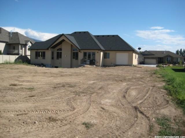 388 Paddock Ln, Kaysville, UT 84037 — photo 10