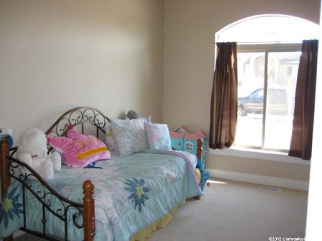 388 Paddock Ln, Kaysville, UT 84037 — photo 9