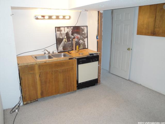 10175 S Amaryllis Dr E, Sandy, UT 84094 — photo 8