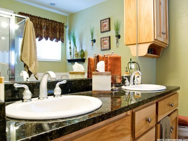 2041 Deer Run Dr, South Weber, UT 84405 — photo 10