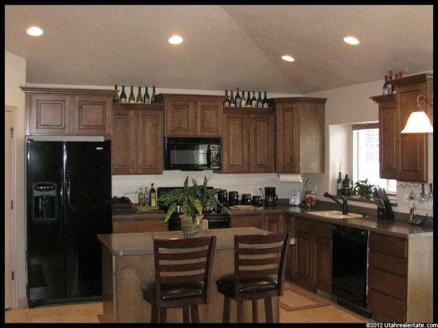 4474 S 3375 W, West Haven, UT 84401 — photo 2