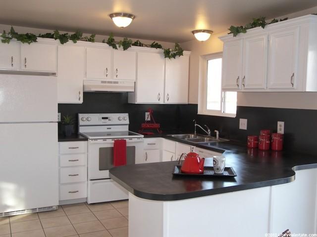1602 N 550 W, Clinton, UT 84015 — photo 2