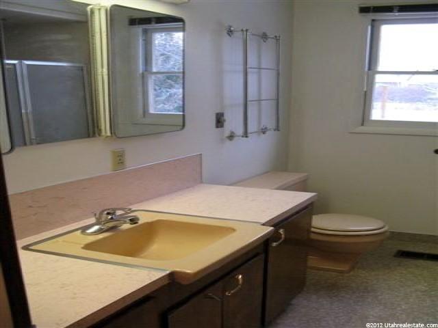 260 E 500 N, Logan, UT 84321 — photo 10