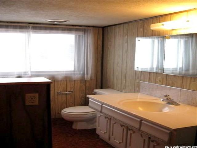 260 E 500 N, Logan, UT 84321 — photo 11