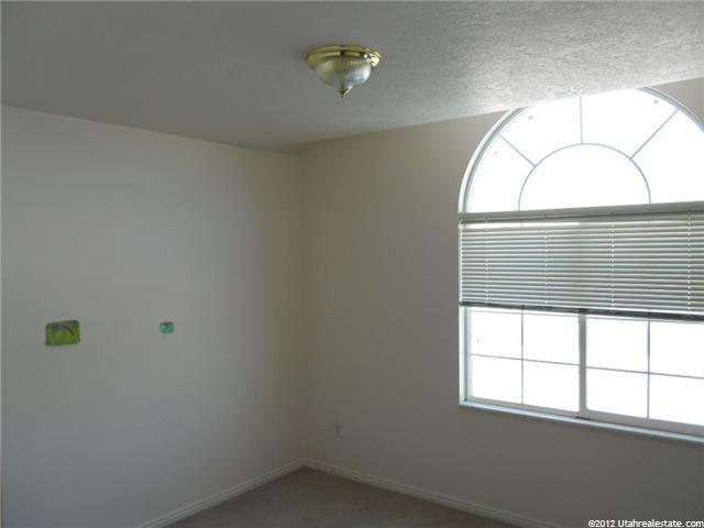 2481 N 2350 W, Clinton, UT 84015 — photo 4